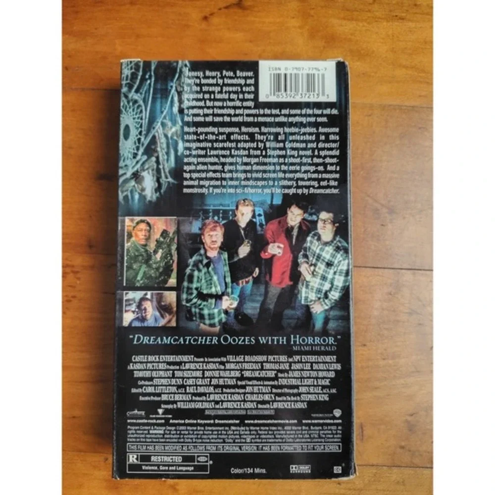 Dreamcatcher‎ (VHS, 2003, ) Stephen King Horror  Morgan Freeman  Fast Shipping